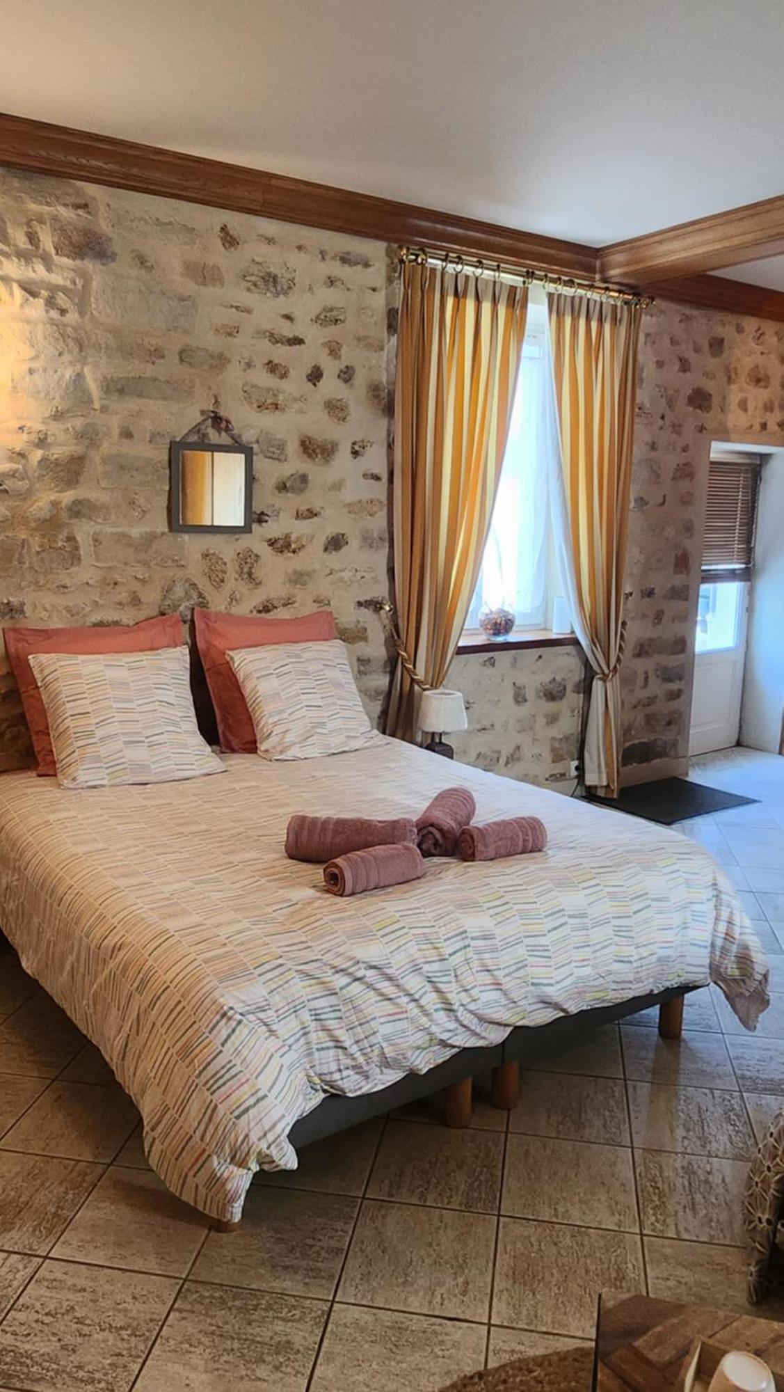 La Ferme Des Ruelles Bed & Breakfast Moigny Bagian luar foto