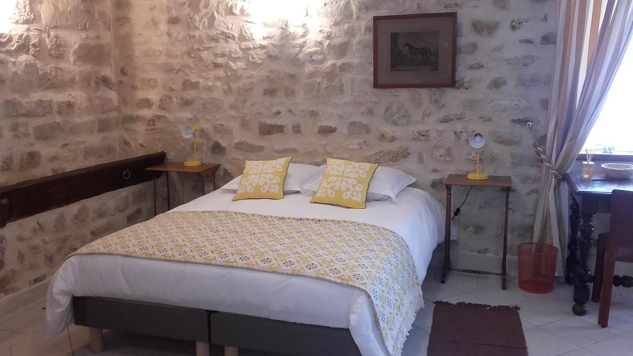 La Ferme Des Ruelles Bed & Breakfast Moigny Bagian luar foto